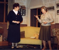 From left to right: Sylvie Beckett, Jane Charman.